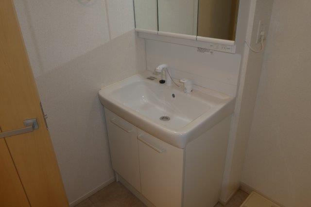洗面設備　シャンプードレッサー