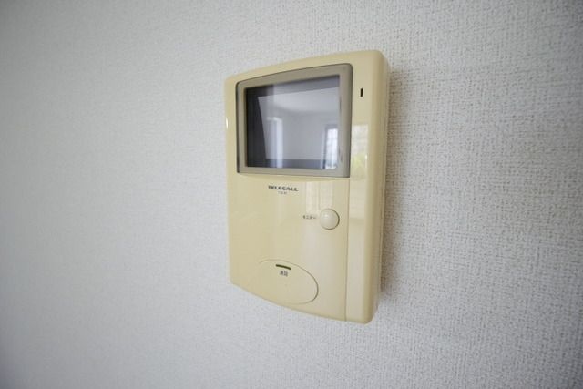 セキュリティ　モニター付きインターホン