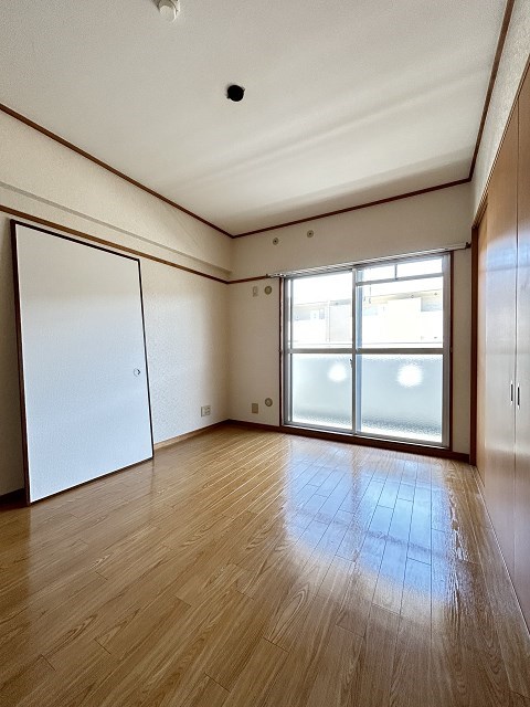 その他部屋・スペース　使い勝手のいい寝室です