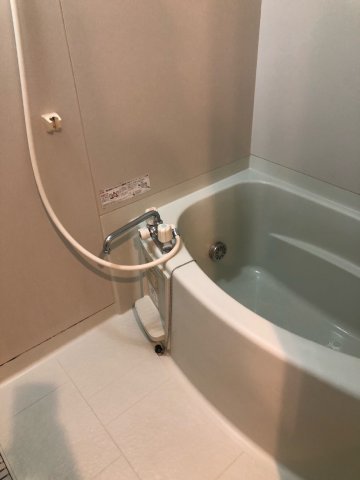 バス・シャワールーム　追炊き給湯有