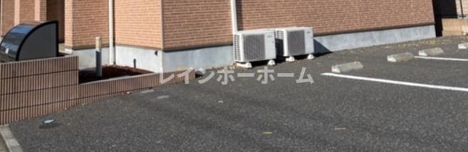 駐車場　駐車スペースもあります
