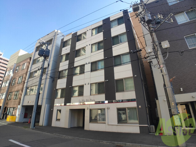 建物外観　札幌市中央区南３条西「Ｌａｖｉｅｅｎｒｏｓｅ」