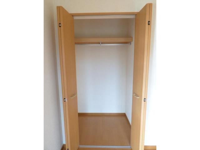 収納　6.7帖洋室クローゼット