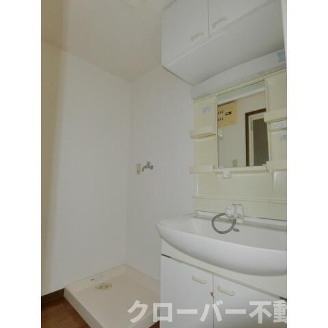 収納　洋室クローゼット
