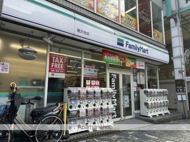 コンビニ　ファミリーマート　猿沢池店（コンビニ）まで223m