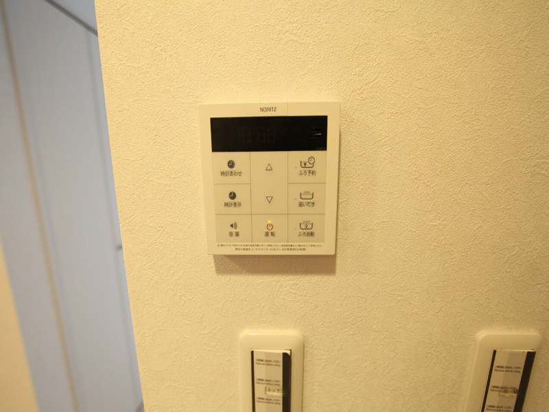 その他設備　追い焚き機能付　オートバス機能付バスルーム