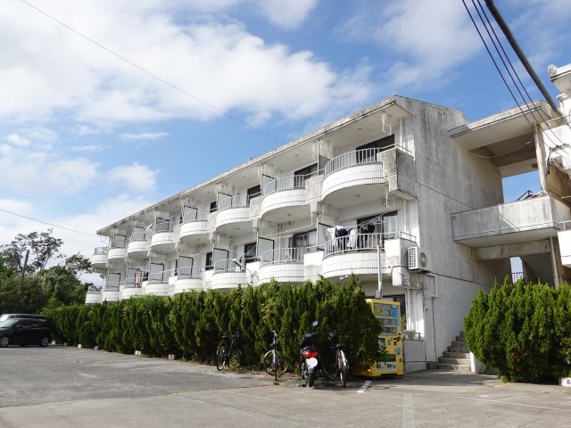 建物外観　※室内は別のお部屋写真を使用しています。