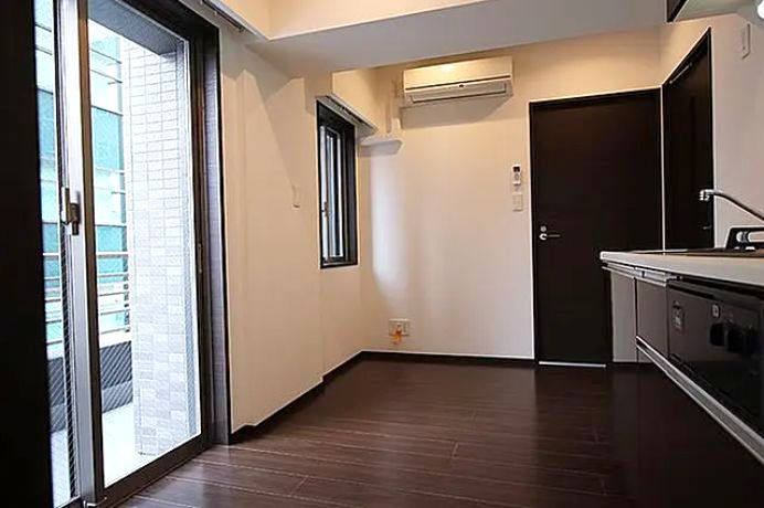 居室・リビング　※別部屋の参考写真です。
