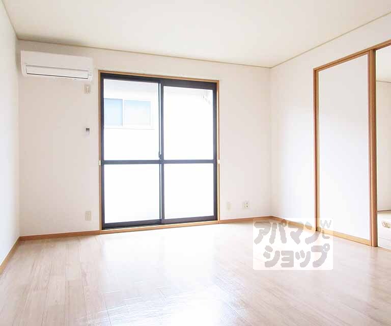 居室・リビング　きれいな室内です
