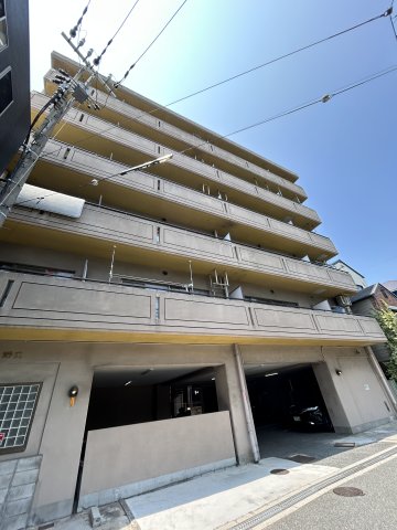 建物外観　外観は落ち着いています