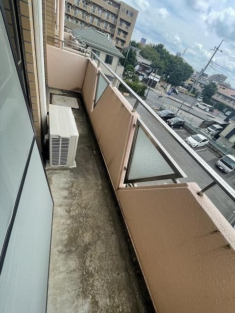 バルコニー　バルコニー