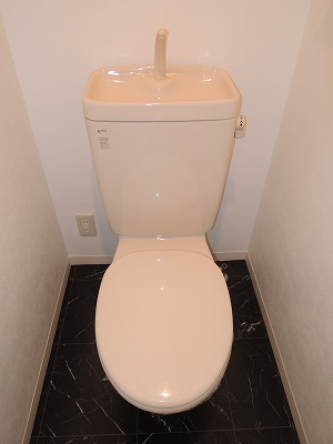 トイレ　参考写真です。