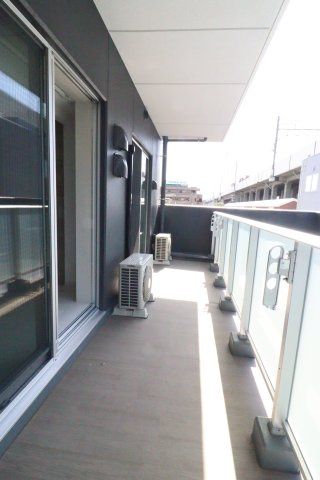 バルコニー　別タイプ部屋　参考写真です