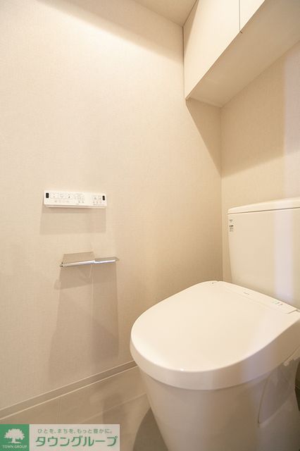 トイレ　※写真は同タイプ住戸です。