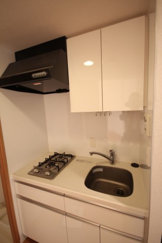キッチン　※写真は同タイプ住戸です。