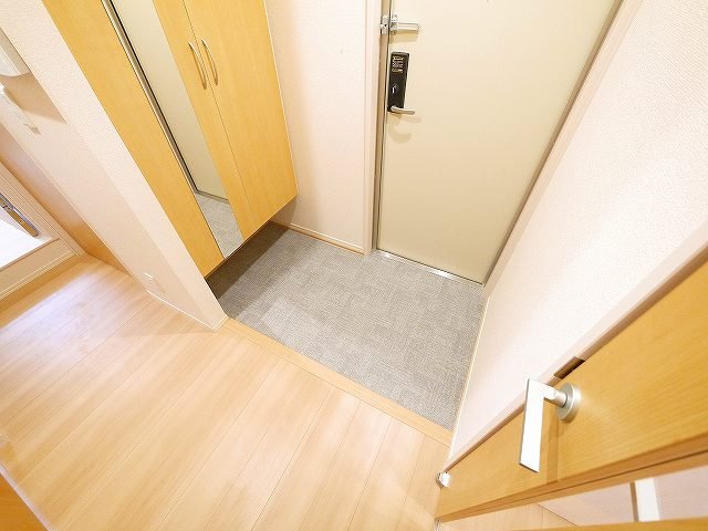 玄関　きれいな玄関です