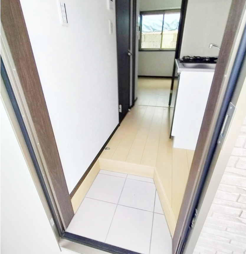 玄関　別部屋参考写真