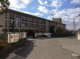 中学校　高砂市立松陽中学校（中学校）まで1930m