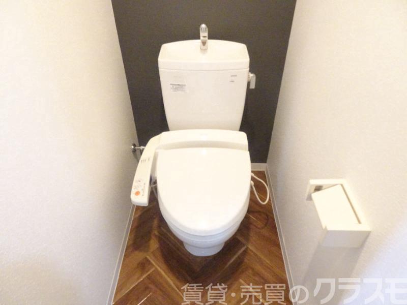 トイレ　ウォシュレット＆ウォームレット