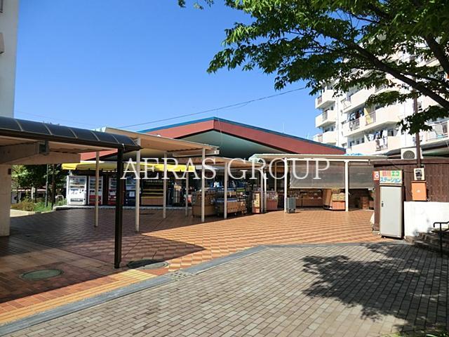 スーパー　スーパーマーケットヤマザキ鶴川店（スーパー）まで875m