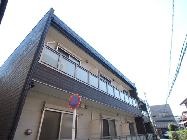 エントランス　建物の内部です