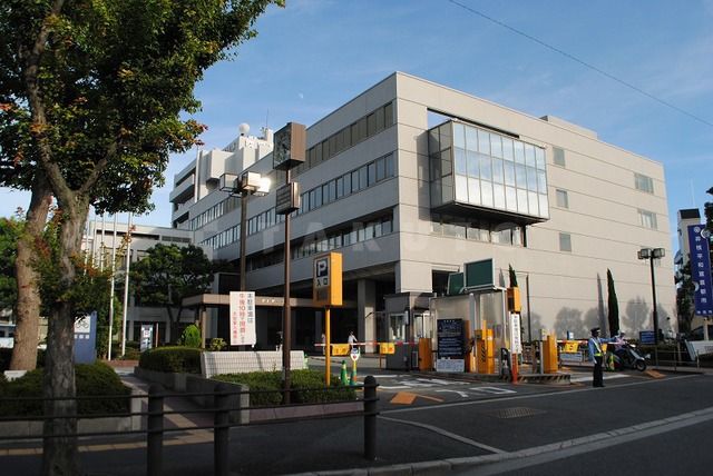 役所　吹田市役所（役所）まで300m