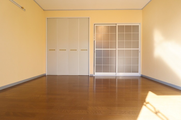 居室・リビング　8帖のフローリングのお部屋です☆