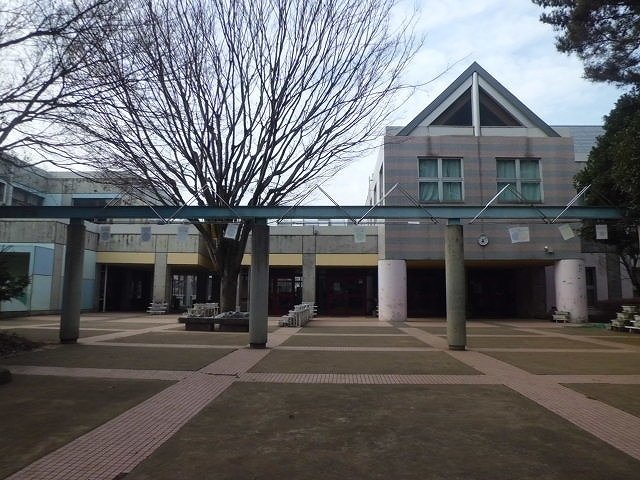 その他　つくば市立二の宮小学校まで1600m