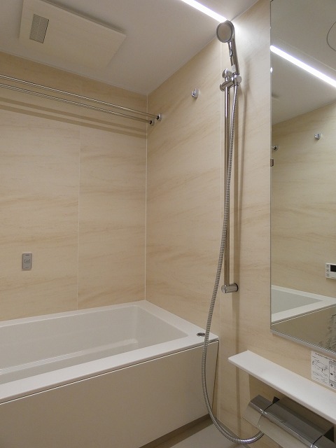 バス・シャワールーム　バス※別部屋参考写真