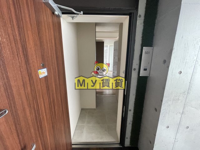 玄関　T-ステージ新栄