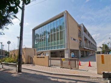 小学校　船橋市立西海神小学校（小学校）まで830m