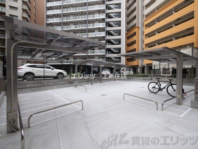駐車場　駐輪場