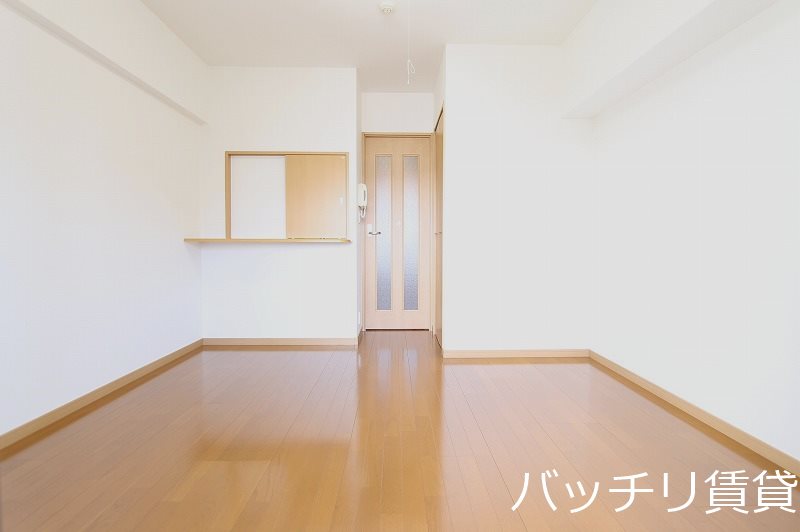 居室・リビング　別号室イメージの為、現状を優先致します