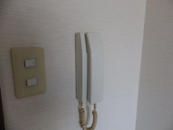 セキュリティ　※写真は同じマンションの違う部屋のものになります。