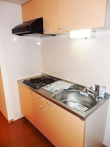 キッチン　システムキッチンガス２口