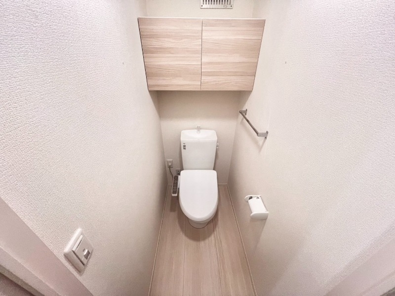 トイレ　※写真は別号室・同間取のものです