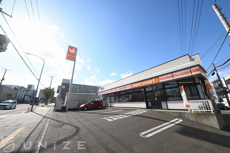 コンビニ　セイコーマート西岡店（コンビニ）まで225m