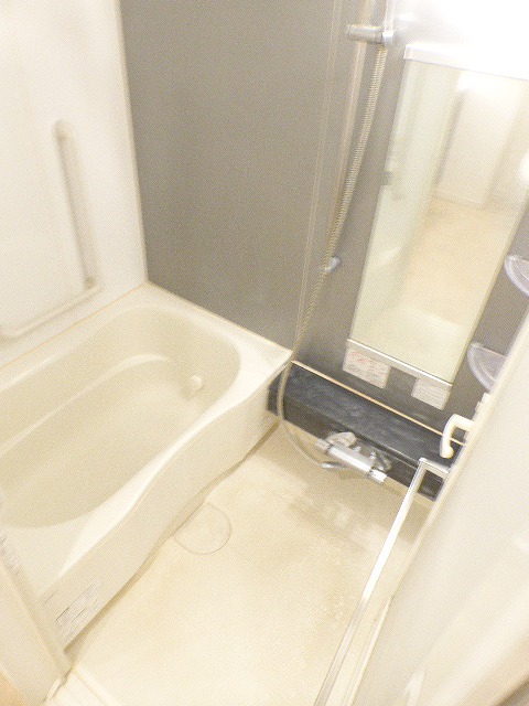 バス・シャワールーム　バス※別部屋参考写真