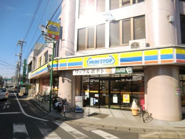 コンビニ　ミニストップ（コンビニ）まで340m