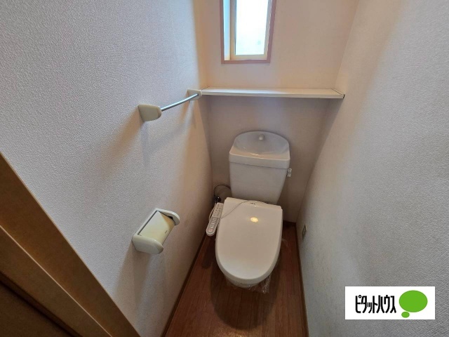 YEレジデンス Aのトイレ写真