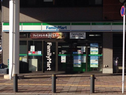 コンビニ　ファミリーマート 大野東松山駅東口店（コンビニ）まで259m
