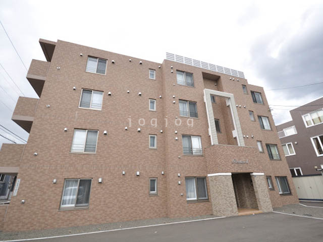 建物外観　リアライズII