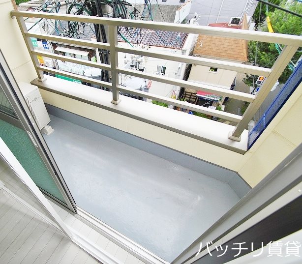 バルコニー　類似写真使用のため、現状を優先致します。
