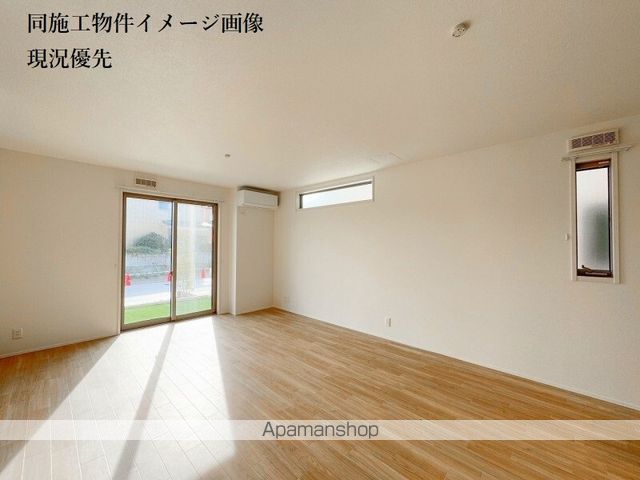 Petites ailes プティエールの居間写真