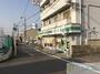 コンビニ　ローソンストア100 総持寺駅前店（コンビニ）まで1098m