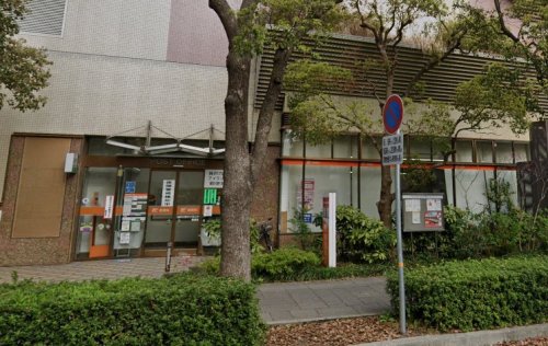 郵便局　神戸六甲アイランド郵便局（郵便局）まで525m