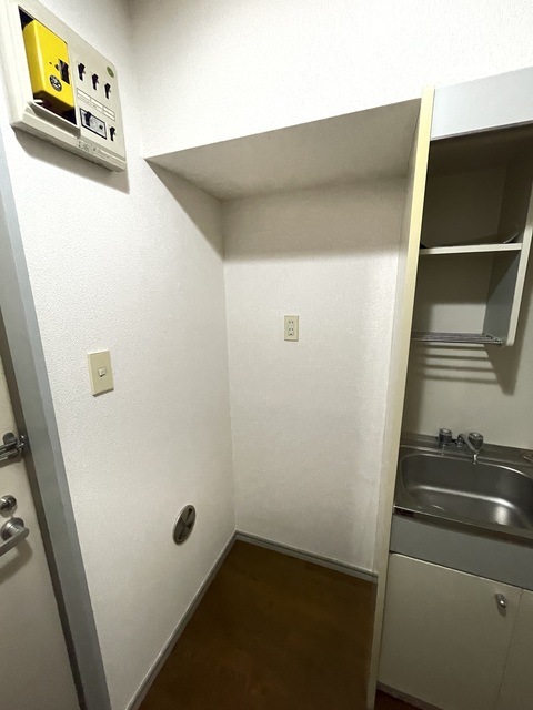 その他設備　冷蔵庫置き場