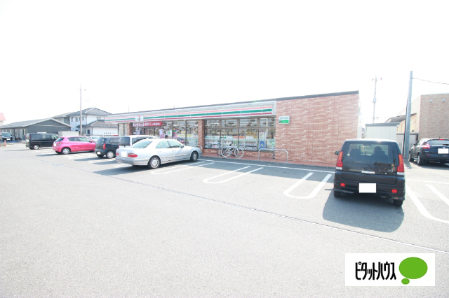 コンビニ　セブンイレブン伊勢崎西部公園前店（コンビニ）まで190m