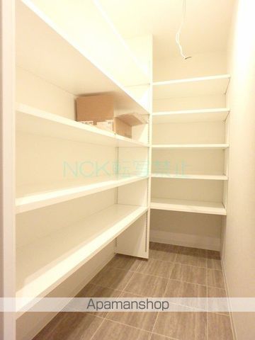 SーRESIDENCE宮の森の内装写真