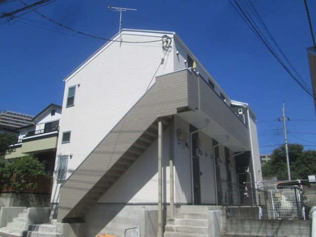 多摩都市モノレール 中央大学・明星大学駅 徒歩5分 築10年